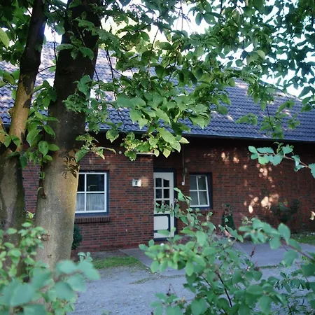 Casa de hóspedes Schumacher's - Buecherhotel 3*