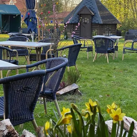 Schumacher's - Buecherhotel 3*