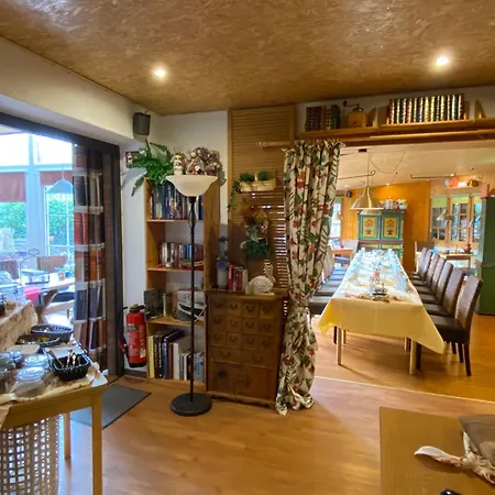 Schumacher's - Buecherhotel 3*