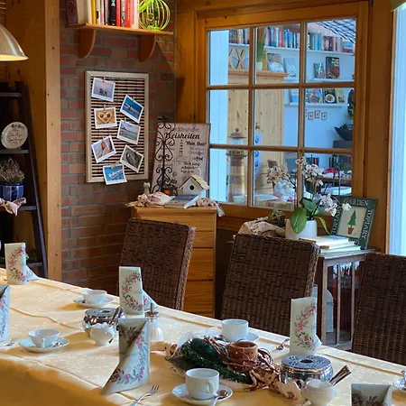 Guest house Schumacher's Friedeburg (Lower Saxony)