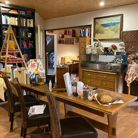 Schumacher's - Buecherhotel 3*