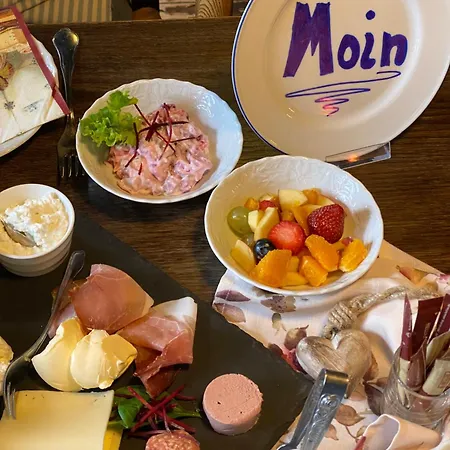 Schumacher's - Buecherhotel 3* Friedeburg (Lower Saxony)