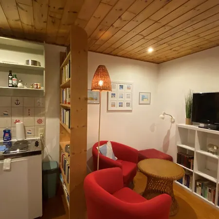 Casa de hóspedes Schumacher's - Buecherhotel Friedeburg (Lower Saxony)