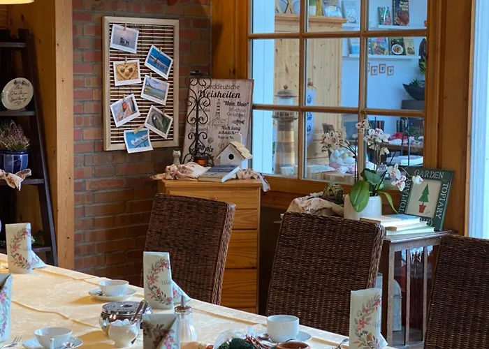 Vendégház Schumacher's - Buecherhotel Friedeburg