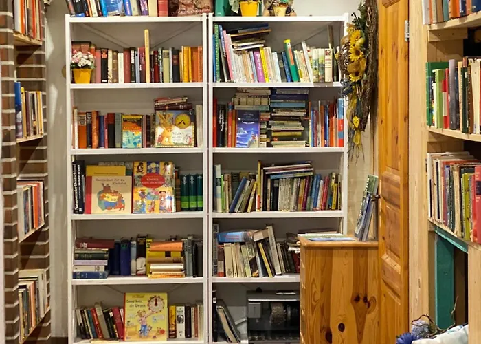 Schumacher's - Buecherhotel Friedeburg